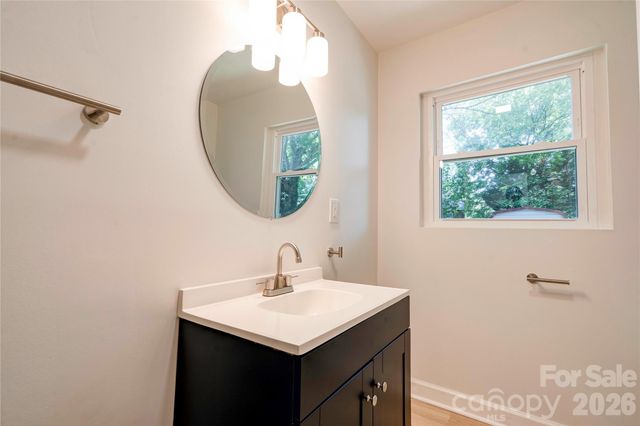 6109 Robinson Church Road, Charlotte, NC 28215