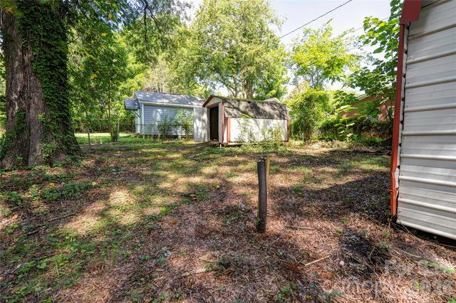 6109 Robinson Church Road, Charlotte, NC 28215