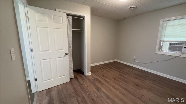 835 Elias Avenue, St Louis, MO 63147