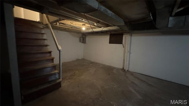 835 Elias Avenue, St Louis, MO 63147