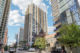 70 W Huron Street 2210, Chicago, IL 60654
