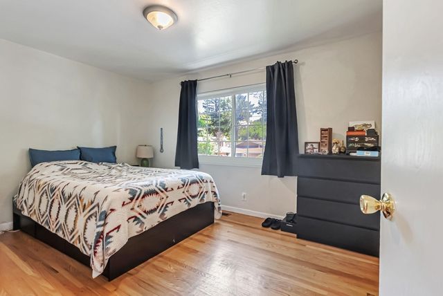 2048 Donald Dr, Moraga, CA 94556