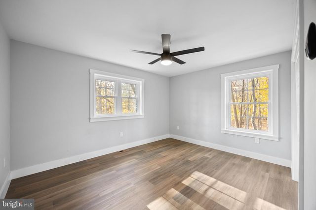 1322 W KING RD, Malvern, PA 19355