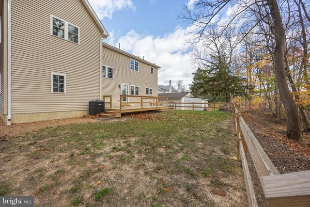 1322 W KING RD, Malvern, PA 19355