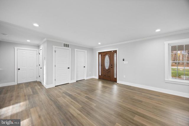 1322 W KING RD, Malvern, PA 19355