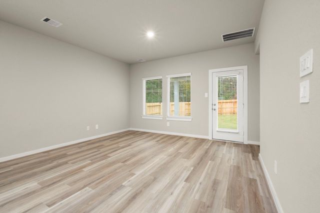 18733 Timber Glen Drive, Conroe, TX 77316