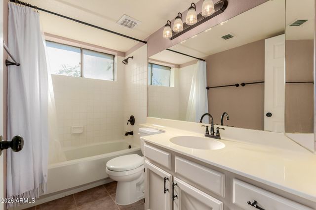 7300 N DREAMY DRAW Drive 211, Phoenix, AZ 85020