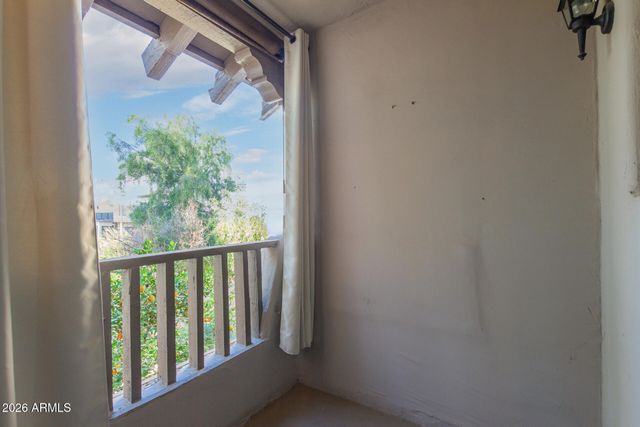 7300 N DREAMY DRAW Drive 211, Phoenix, AZ 85020