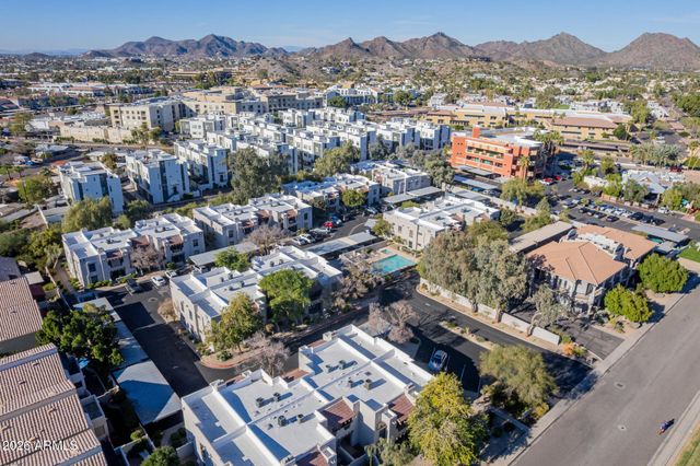 7300 N DREAMY DRAW Drive 211, Phoenix, AZ 85020