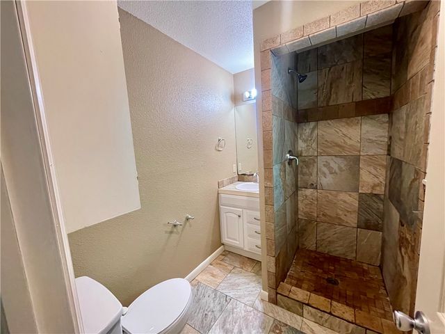 1607 McRay Avenue, Springdale, AR 72762