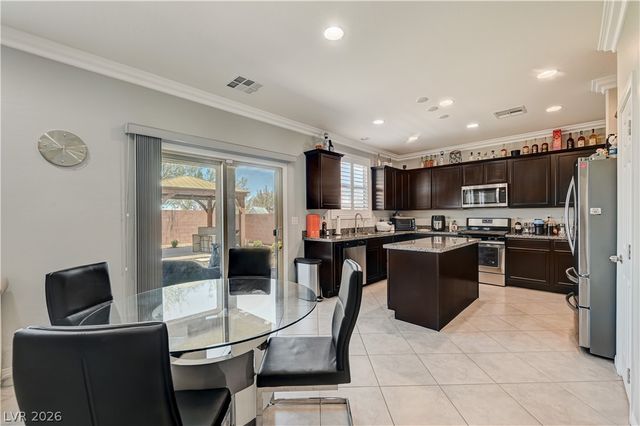 8994 Sky Lux Place, Las Vegas, NV 89148