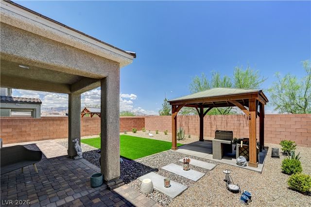 8994 Sky Lux Place, Las Vegas, NV 89148