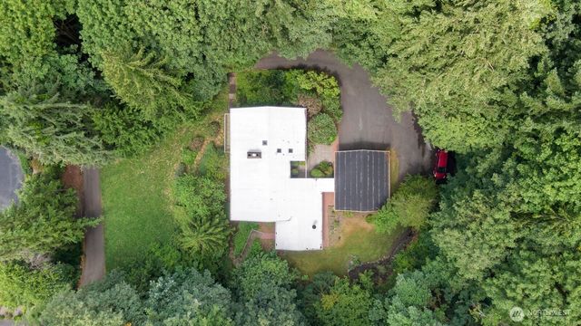 11880 NE 36th Place, Bellevue, WA 98005