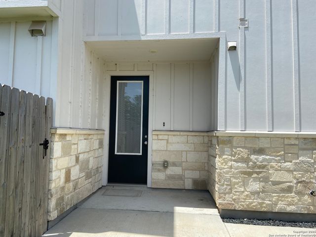 272 Sapphire Unit 702, New Braunfels, TX 78130