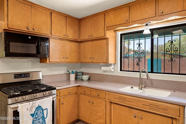 5646 E Towner Street, Tucson, AZ 85712