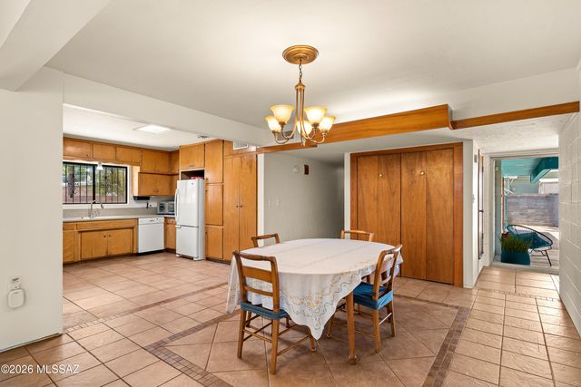 5646 E Towner Street, Tucson, AZ 85712