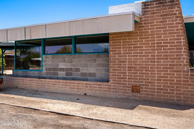 5646 E Towner Street, Tucson, AZ 85712