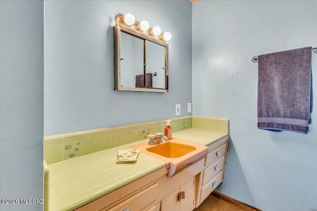 5646 E Towner Street, Tucson, AZ 85712