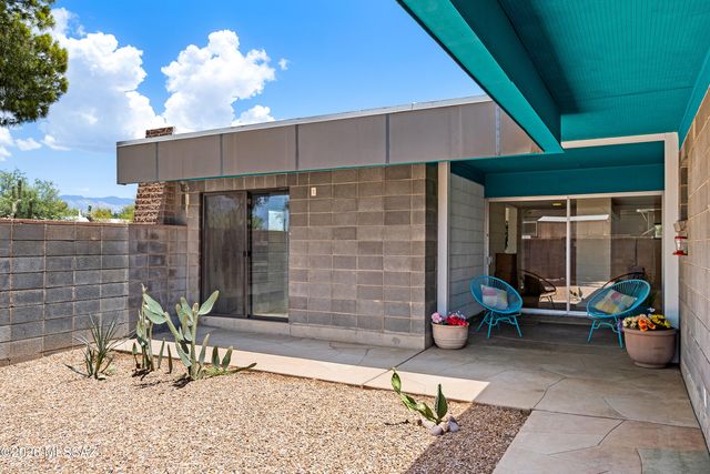 5646 E Towner Street, Tucson, AZ 85712