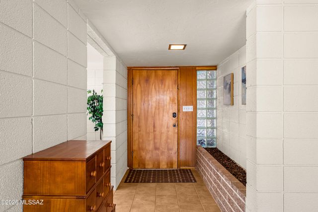 5646 E Towner Street, Tucson, AZ 85712
