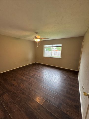 542 Hanover Drive, Allen, TX 75002