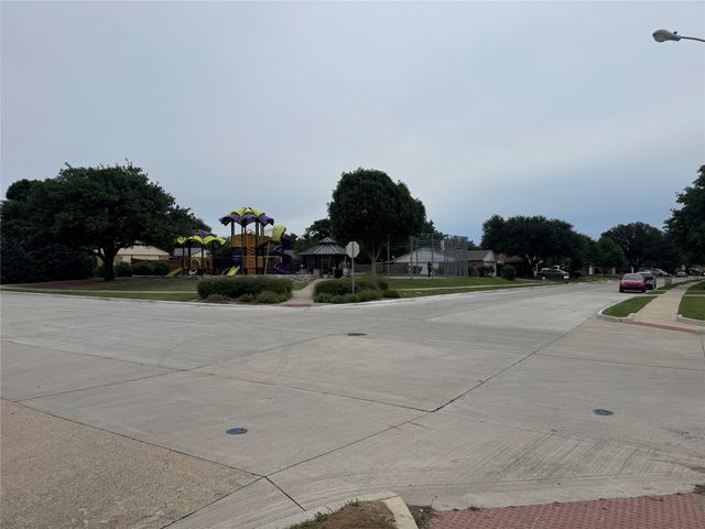 542 Hanover Drive, Allen, TX 75002