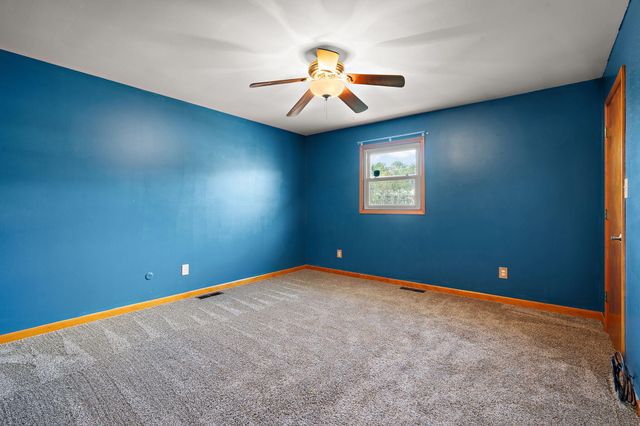 9542 Roosevelt Place, Crown Point, IN 46307