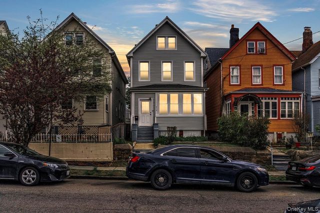 419 S 4th Avenue, Mount Vernon, NY 10550