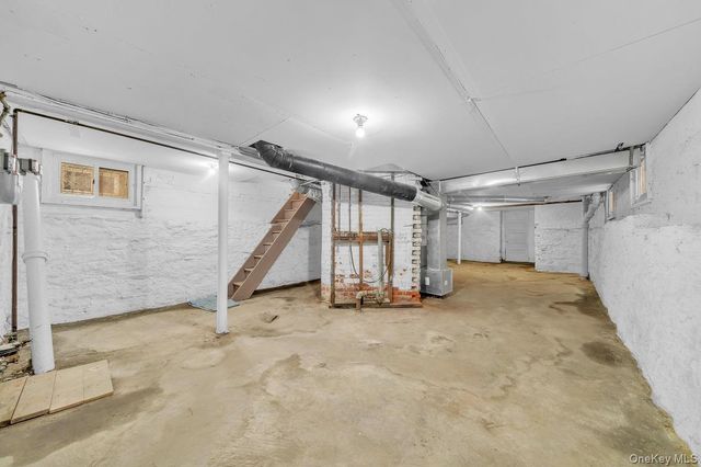 419 S 4th Avenue, Mount Vernon, NY 10550