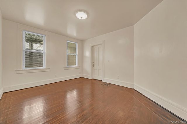 419 S 4th Avenue, Mount Vernon, NY 10550