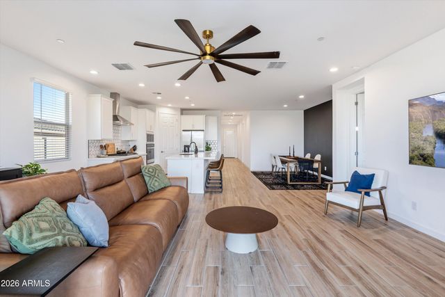 28469 N 134TH Avenue, Peoria, AZ 85383