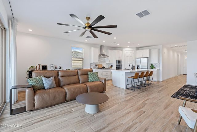 28469 N 134TH Avenue, Peoria, AZ 85383