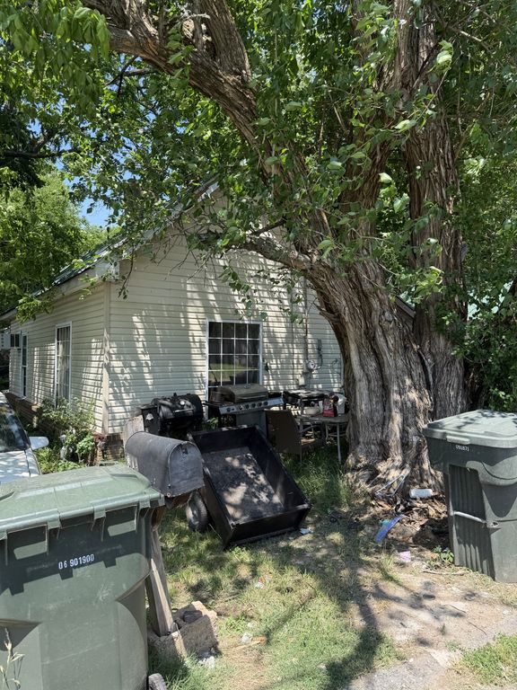 304 20th Ave, E, Springfield, TN 37172