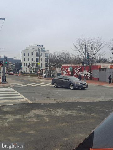 5309 GEORGIA AVE NW, Washington, DC 20011