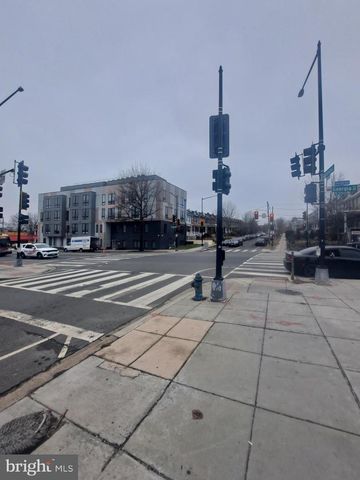 5309 GEORGIA AVE NW, Washington, DC 20011