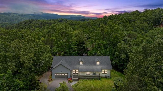 25 Walhala Trail, Blue Ridge, GA 30513