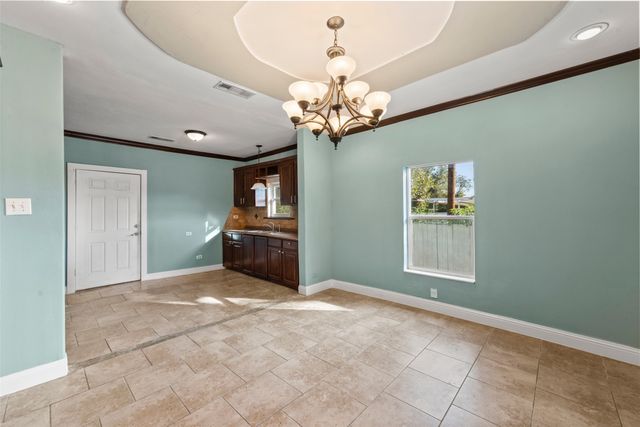 1815 Maple Avenue, Waco, TX 76707