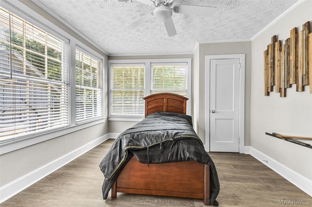 901 W Tuskeena Street, Wetumpka, AL 36092