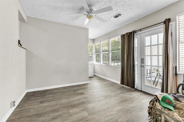901 W Tuskeena Street, Wetumpka, AL 36092