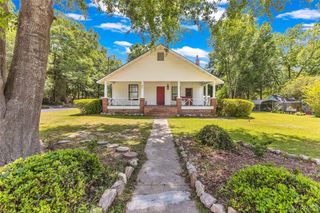 901 W Tuskeena Street, Wetumpka, AL 36092