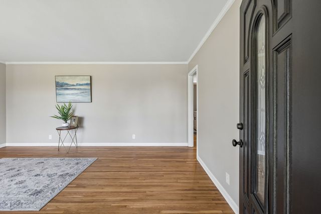 2501 Western Hills Dr, Nashville, TN 37214