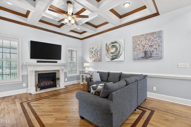 691 Hawthorne Place, Creedmoor, NC 27522