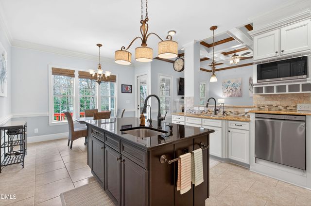 691 Hawthorne Place, Creedmoor, NC 27522