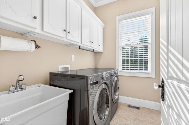 691 Hawthorne Place, Creedmoor, NC 27522