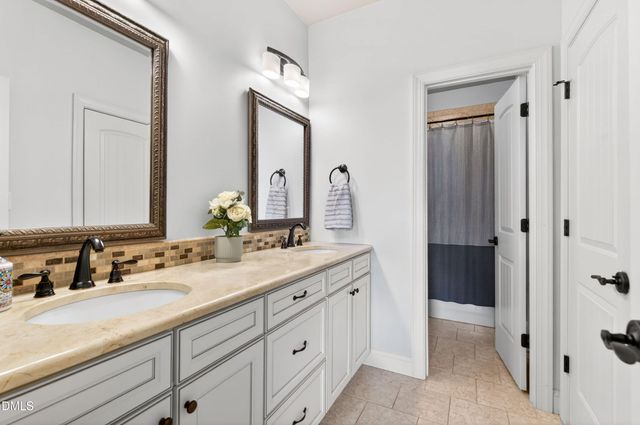 691 Hawthorne Place, Creedmoor, NC 27522