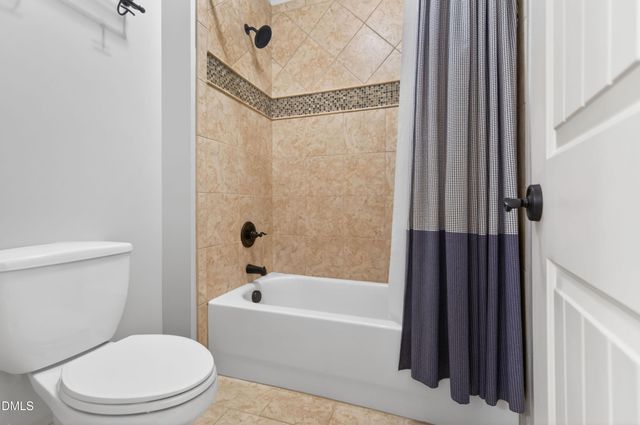 691 Hawthorne Place, Creedmoor, NC 27522