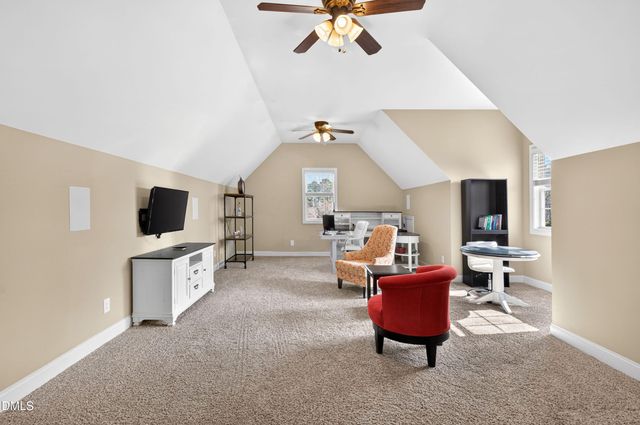 691 Hawthorne Place, Creedmoor, NC 27522