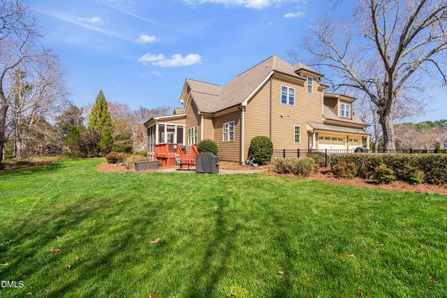 691 Hawthorne Place, Creedmoor, NC 27522