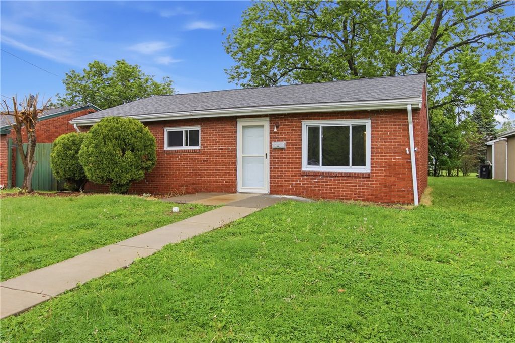 2911 Valley St, Liberty Boro, PA 15133