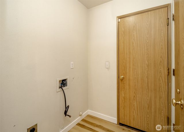 8717 161st Street E, Puyallup, WA 98375